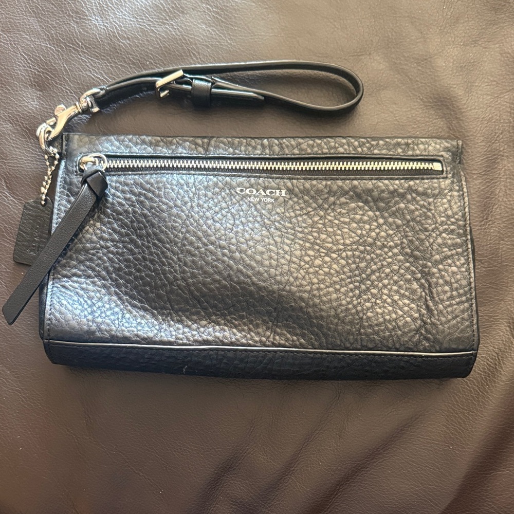 Coach Black Pebbled Leather Wristlet (Used)